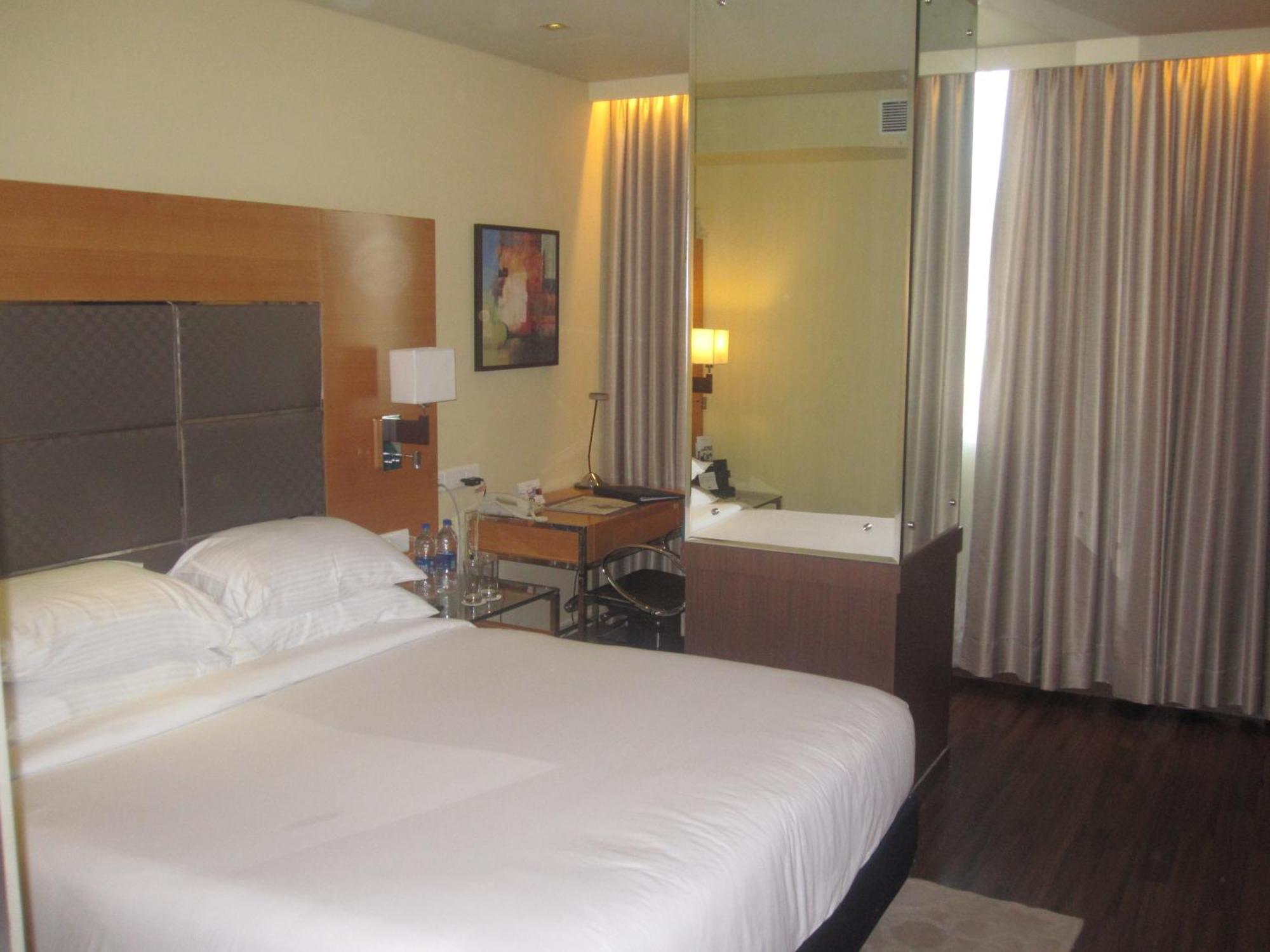 Country Inn Panjim Goa Panadzsi Szoba fotó